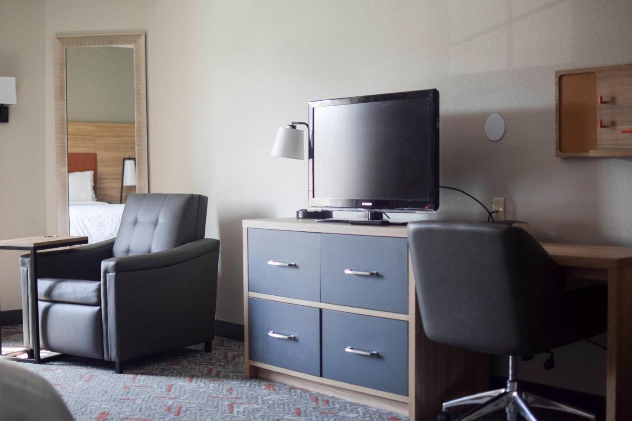 Candlewood Suites Houston I-10 East By Ihg Екстериор снимка