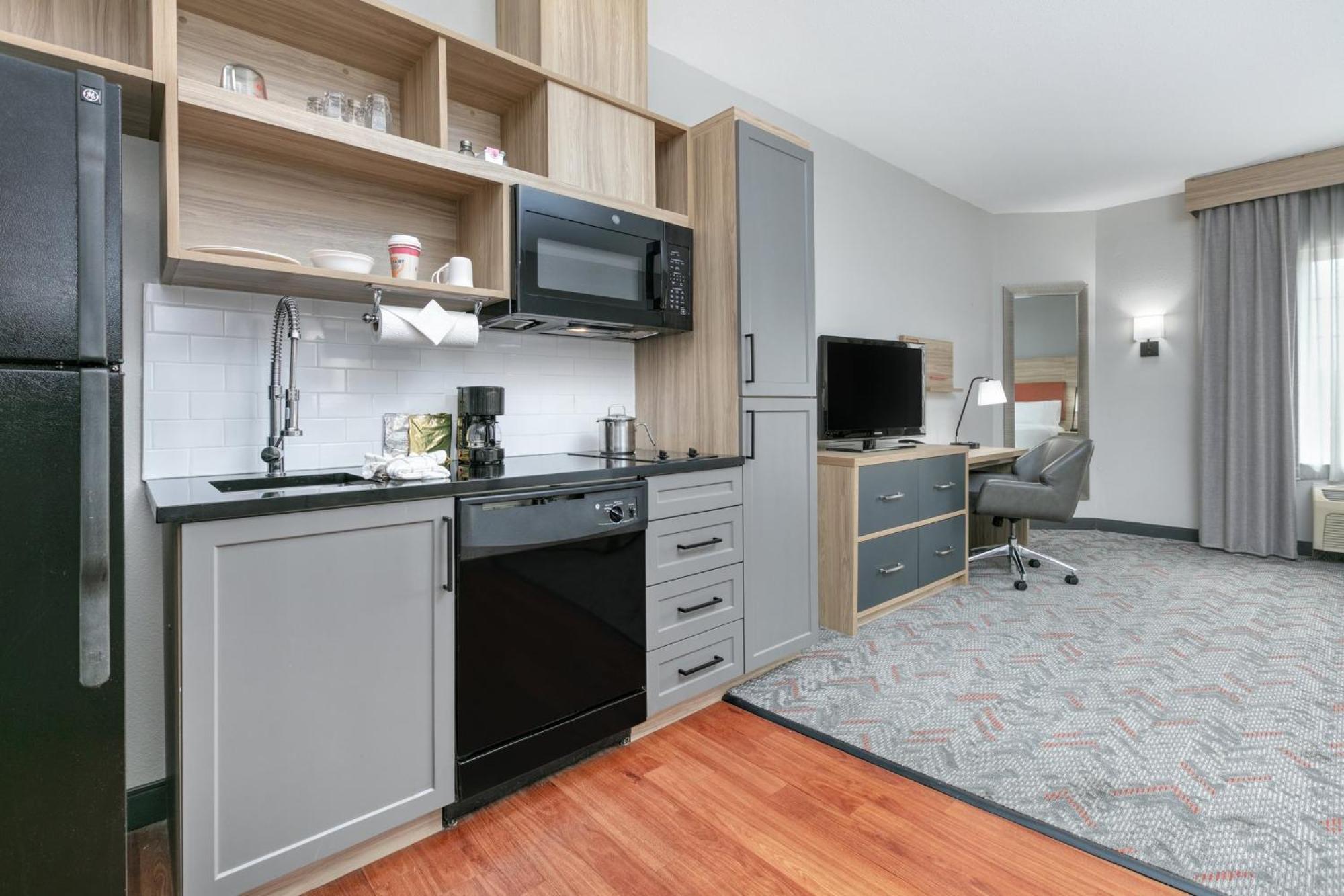 Candlewood Suites Houston I-10 East By Ihg Екстериор снимка
