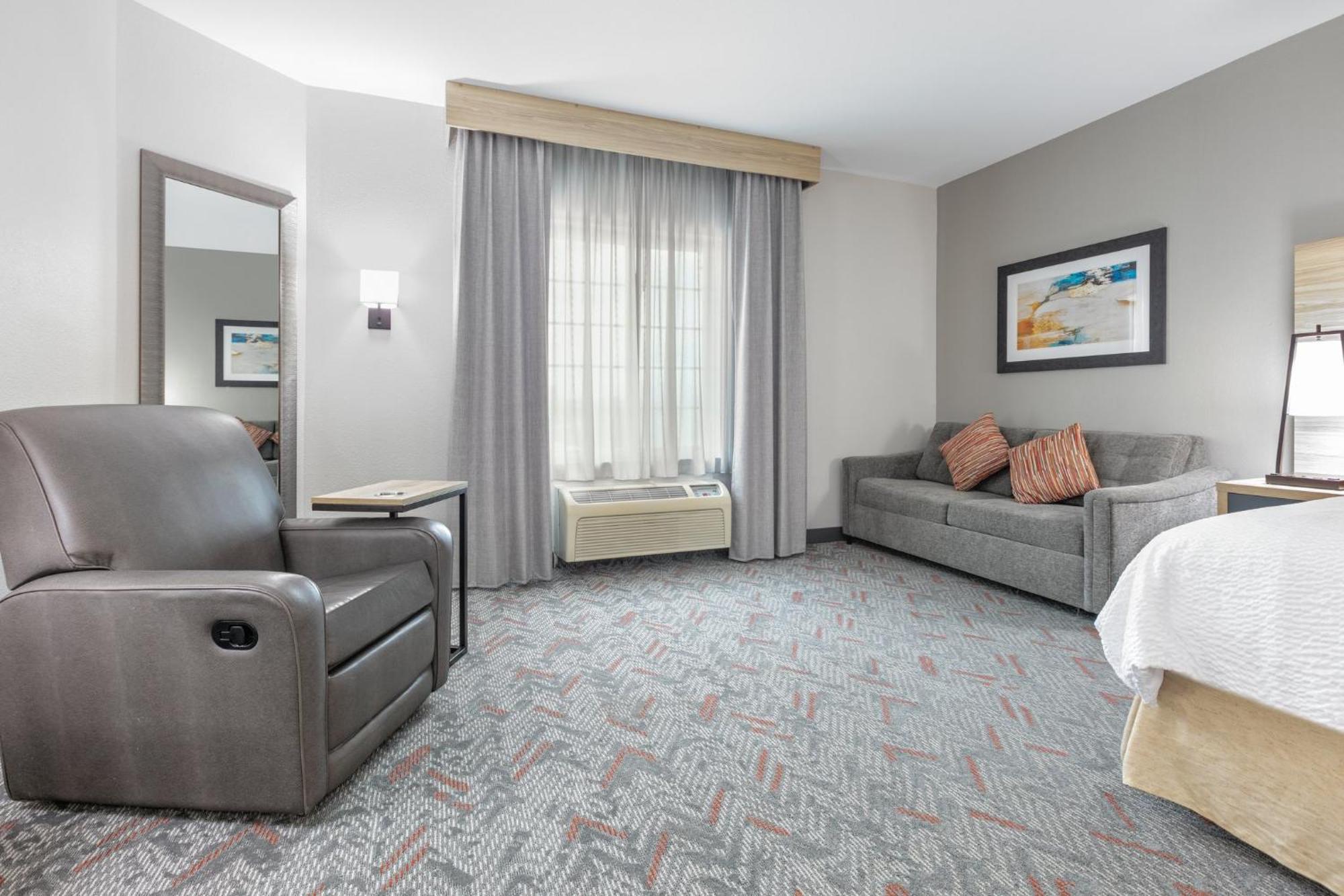 Candlewood Suites Houston I-10 East By Ihg Екстериор снимка