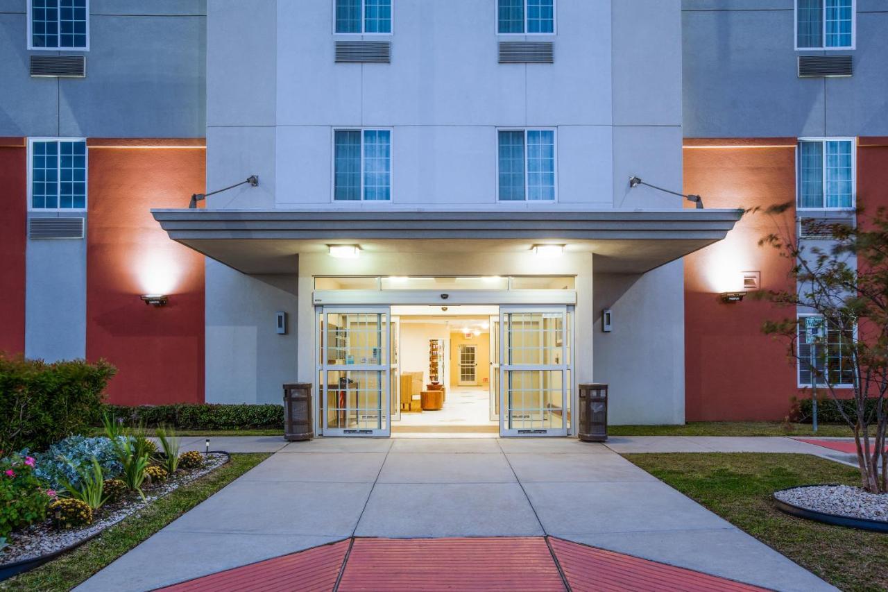 Candlewood Suites Houston I-10 East By Ihg Екстериор снимка